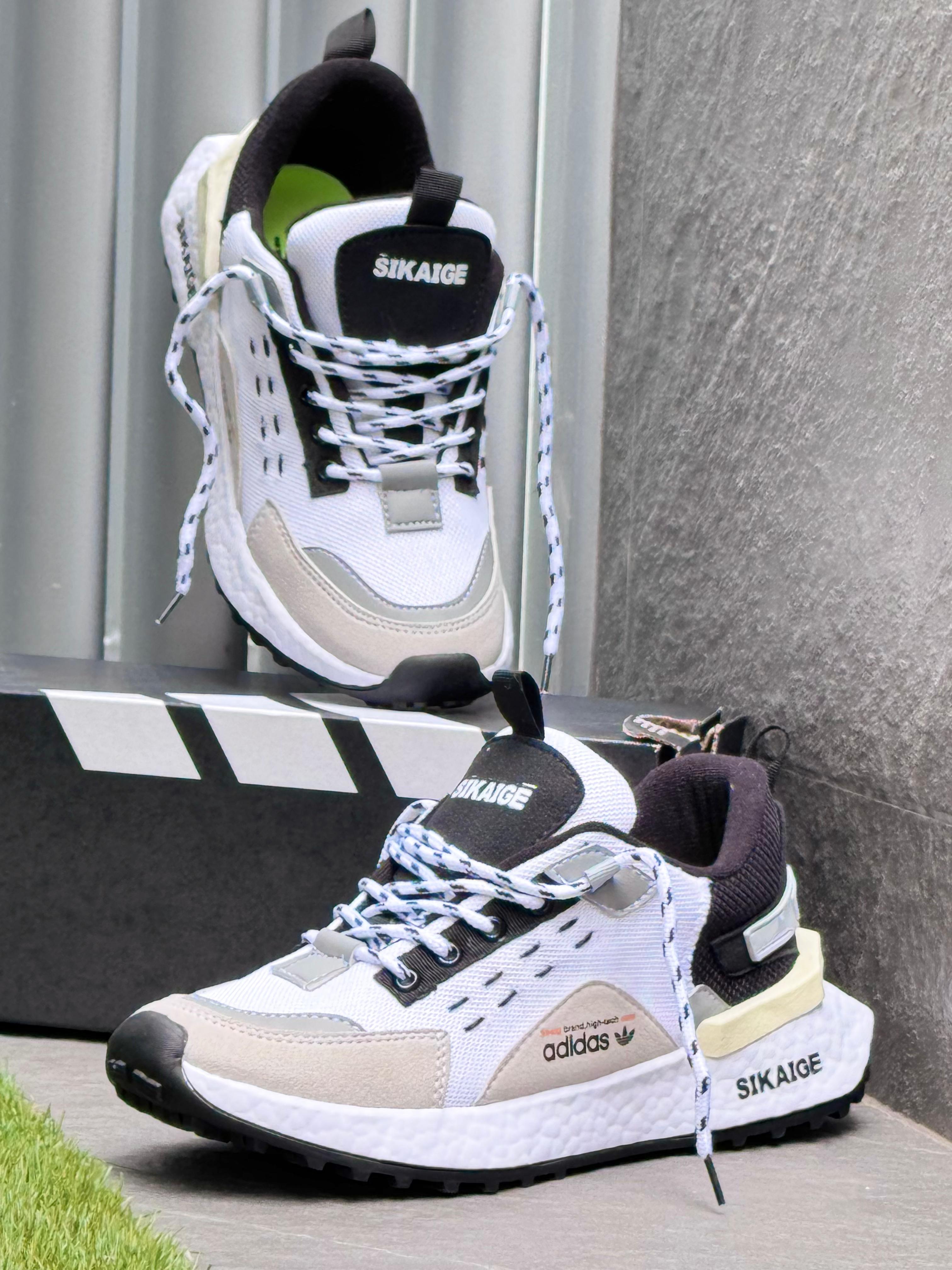 TENIS SIKAIGE BLANCO X GRIS