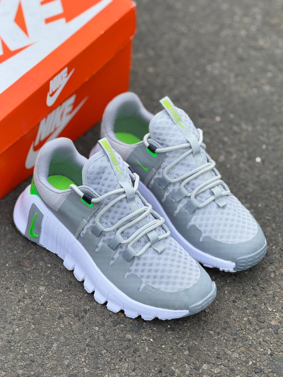 TENIS NK FREE CABALLERO TIK1 v2