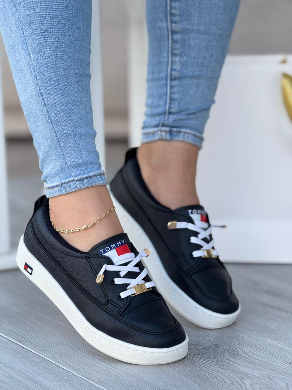 TENIS DAMA CASUAL RETRO TOMM