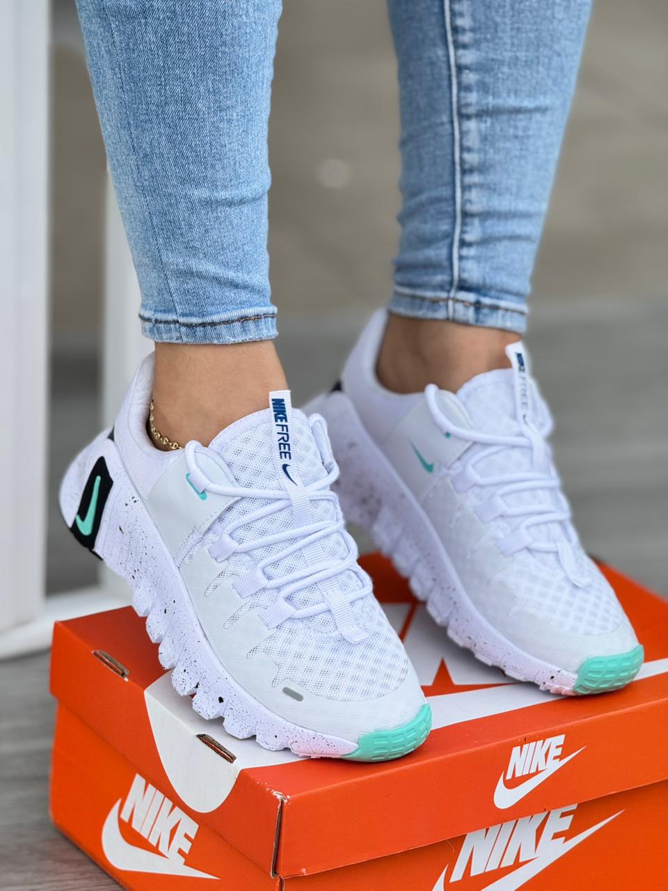 TENIS NIK FREE SERIES DAMA FB